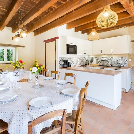 La Ferme Du Manoir De Kercassier A Guerande, Grand 15 Personnes, Tarif Inclus, Site Exceptionnel Dans Grand Domaine * Guerande